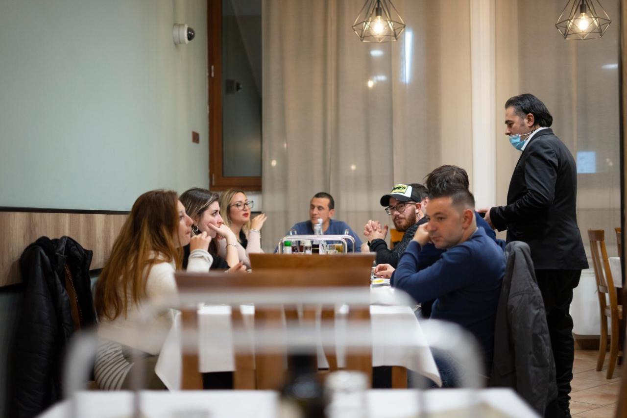 Il Semaforo Sila Hotel Taverna  Eksteriør bilde