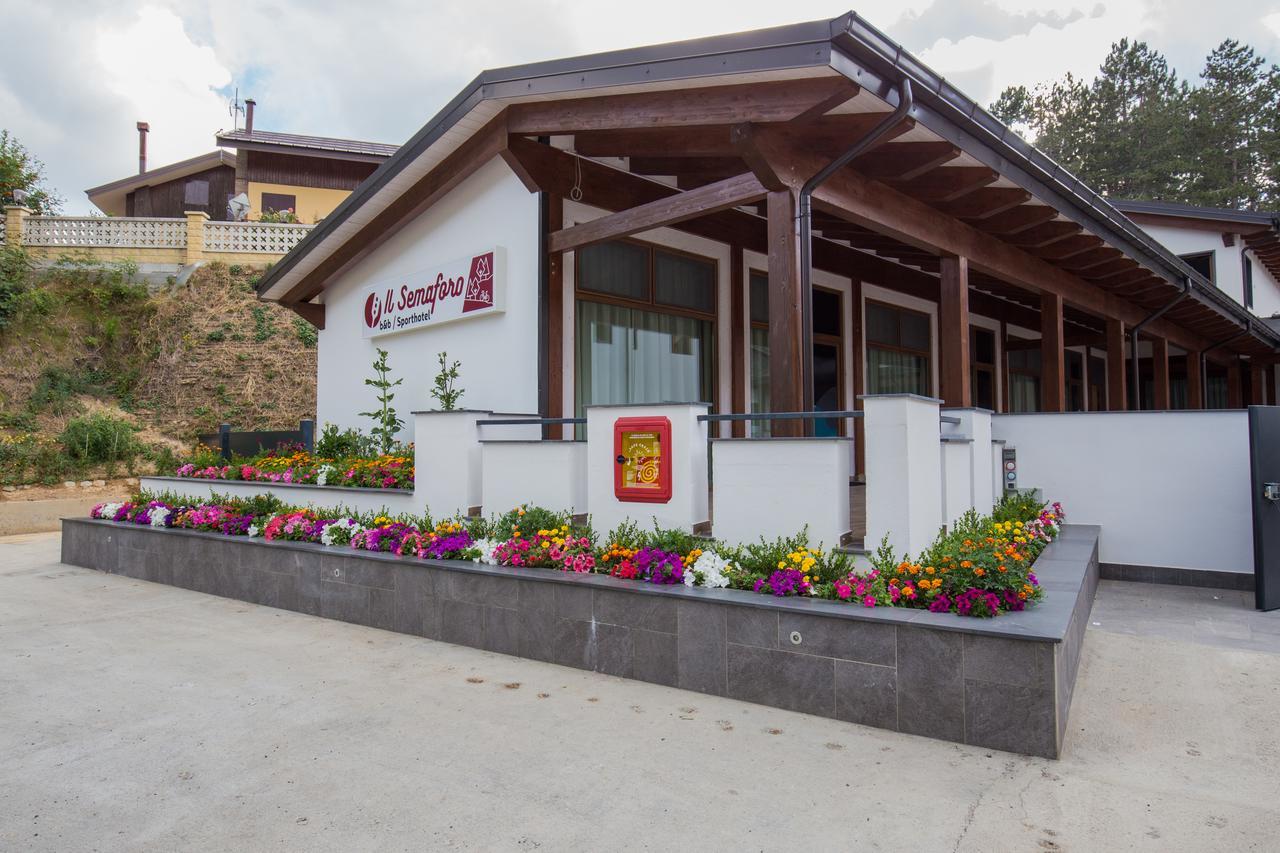 Il Semaforo Sila Hotel Taverna  Eksteriør bilde